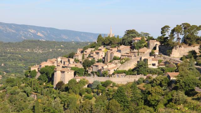 Village perché dans le Luberon - Bonnieux