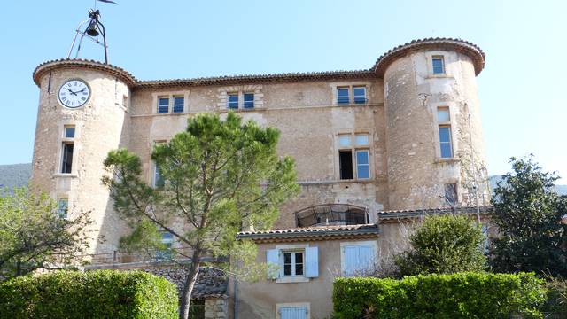 Village de Rustrel dans le Luberon